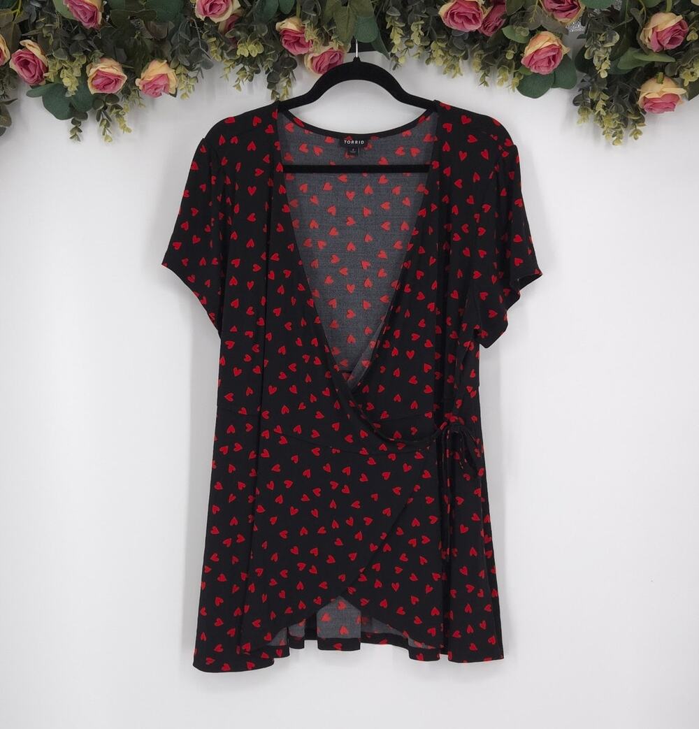 Torrid Hearts Studio Wrap Blouse Size 2